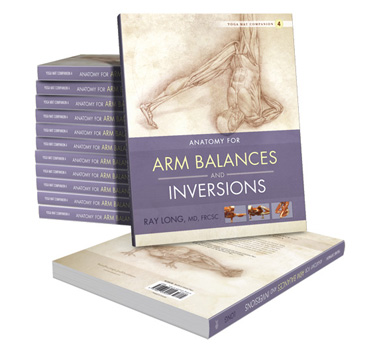 Look inside! Yoga Mat Companion 4 - Anatomy for Arm Balances and Inversions